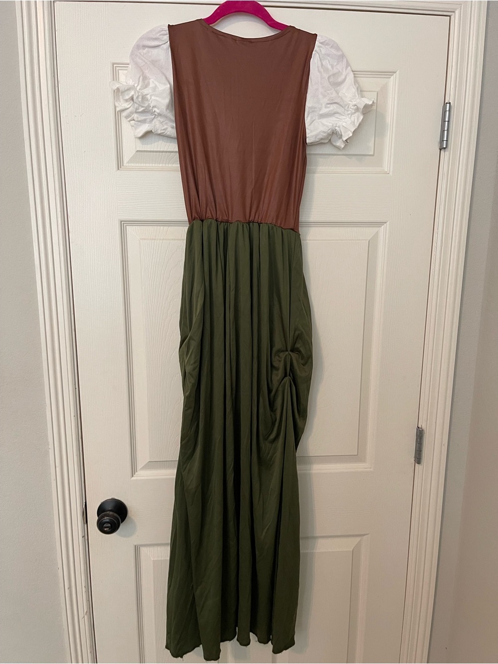Spirit Brown Top with Fuchsia Accent - Picture 2 of 3